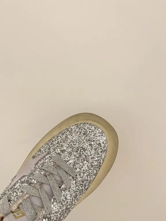 Golden Goose Shoe 